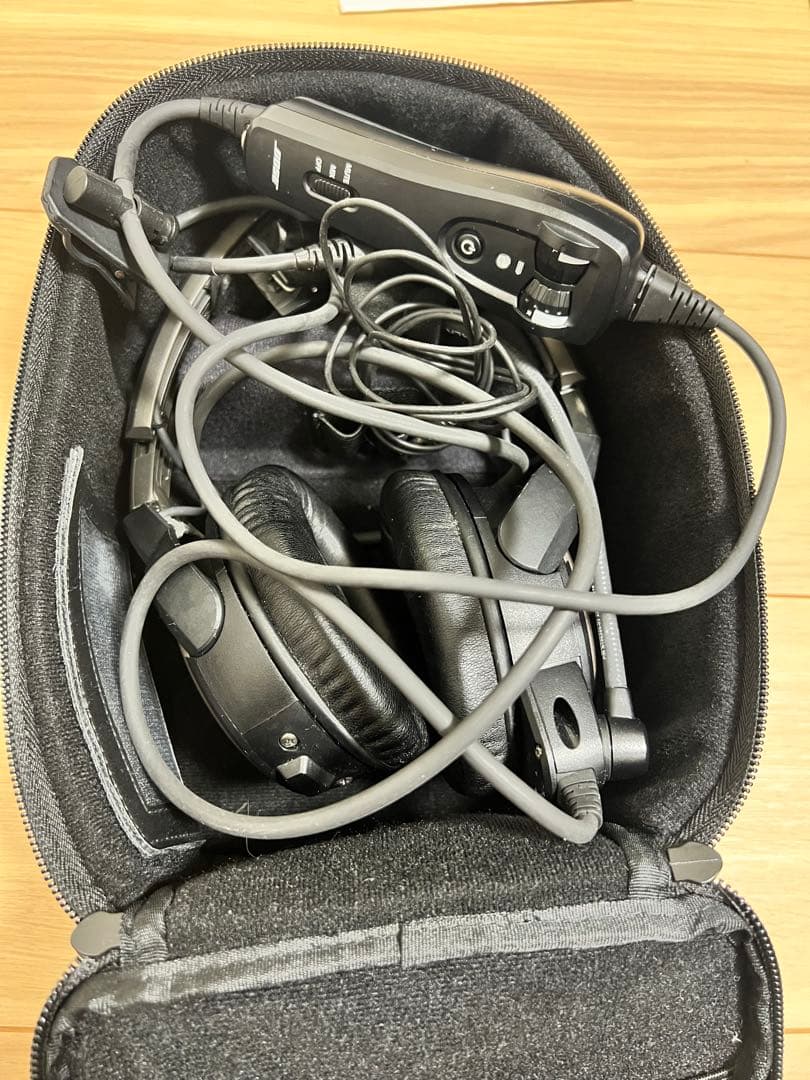 BOSE A20 aviation headset〈U174 DY〉