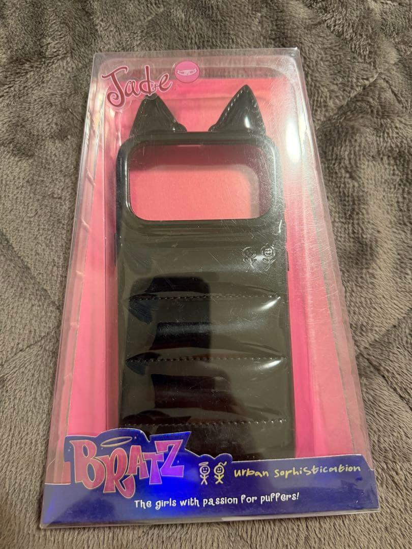 iPhoneアクセサリー Urban sophistication Bratz Jade 17promax