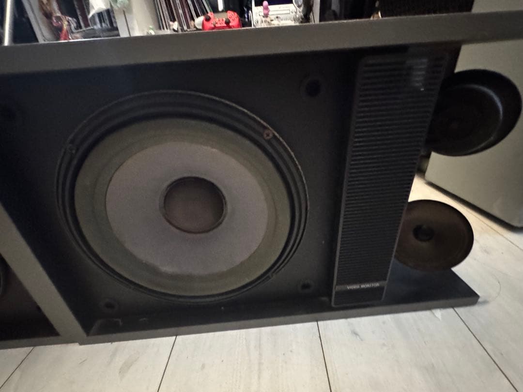 BOSE　301　AUDIO VIDEO MONITOR