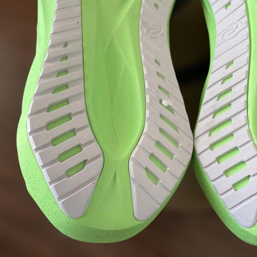 【27.0cm新品未使用】アシックス ノバブラスト5 VITAL GREEN