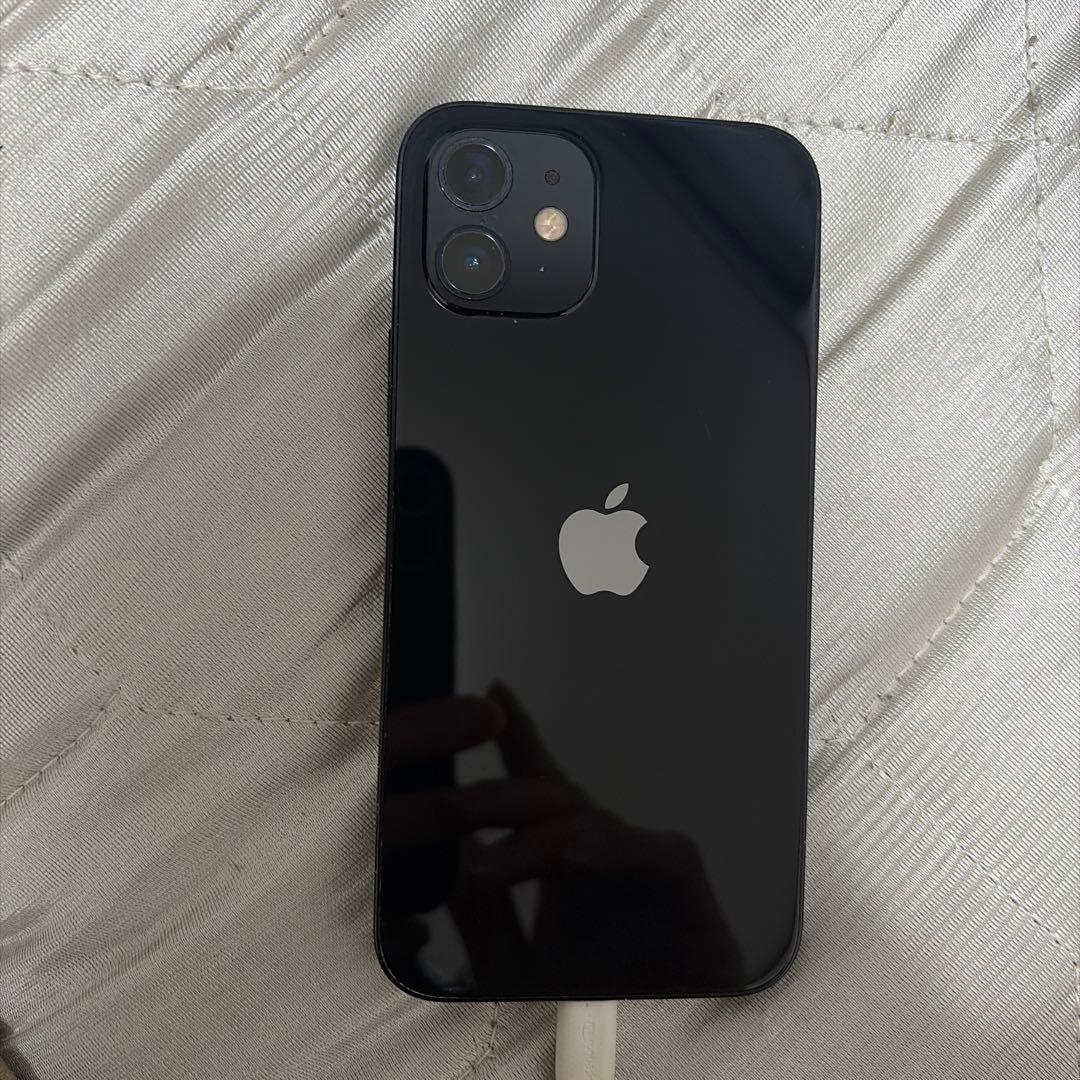 iPhone 12 64GB simフリー