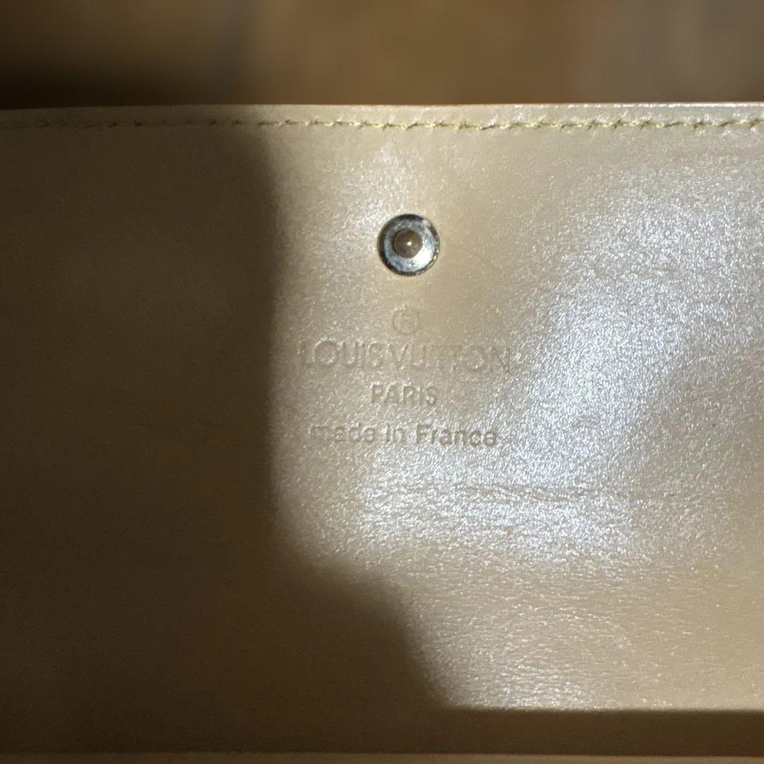 LOUIS VUITTON ルイ・ヴィトン　モノグラム　マルチカラー　ホワイト