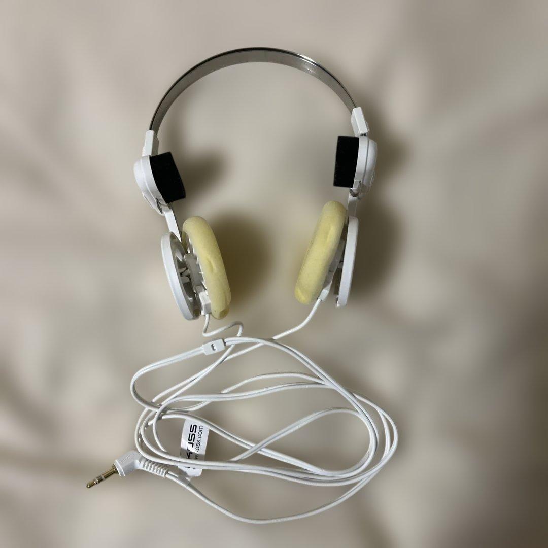 ヘッドホン Supreme / Koss Portapro