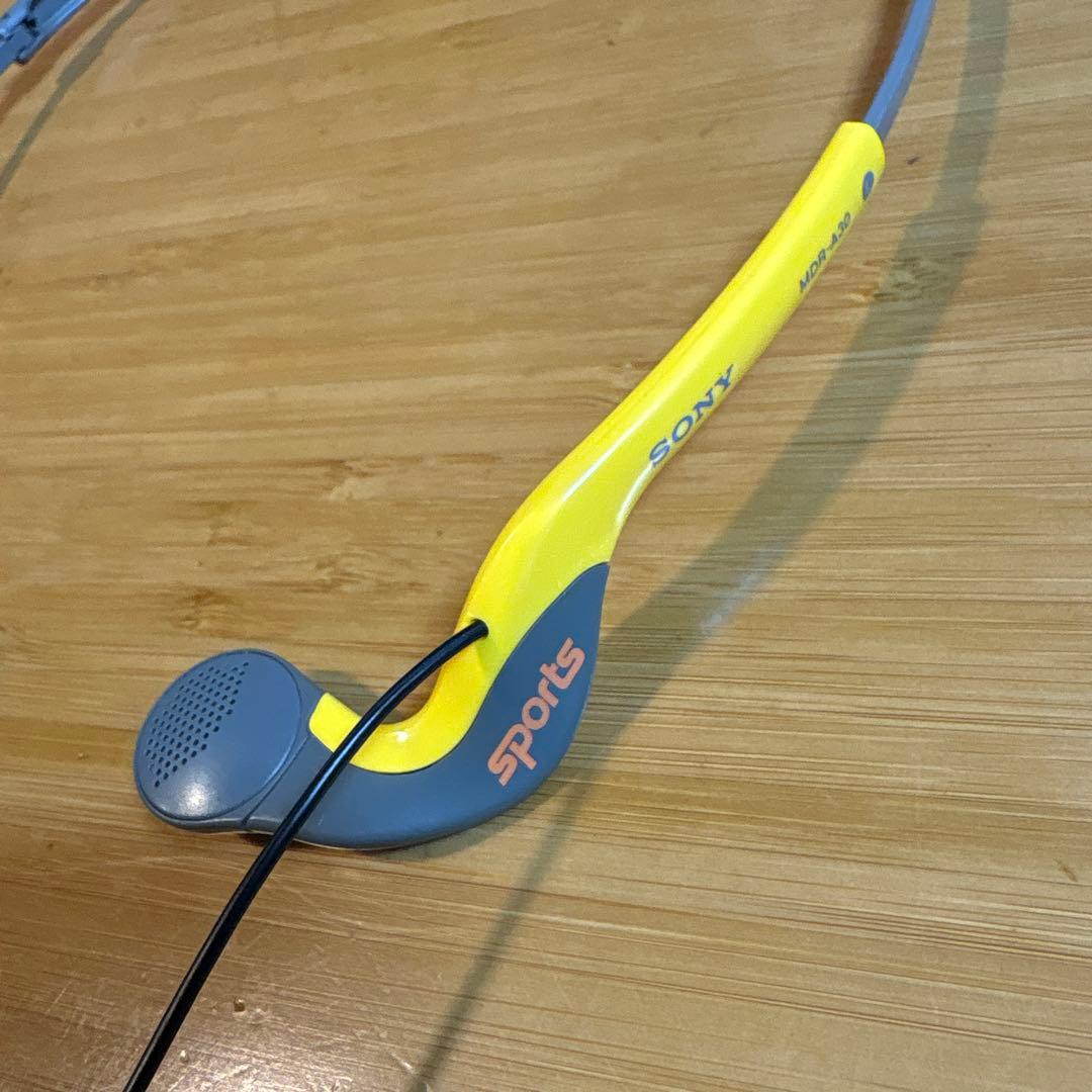 ソニースポーツ　SONY sports mdr-a30