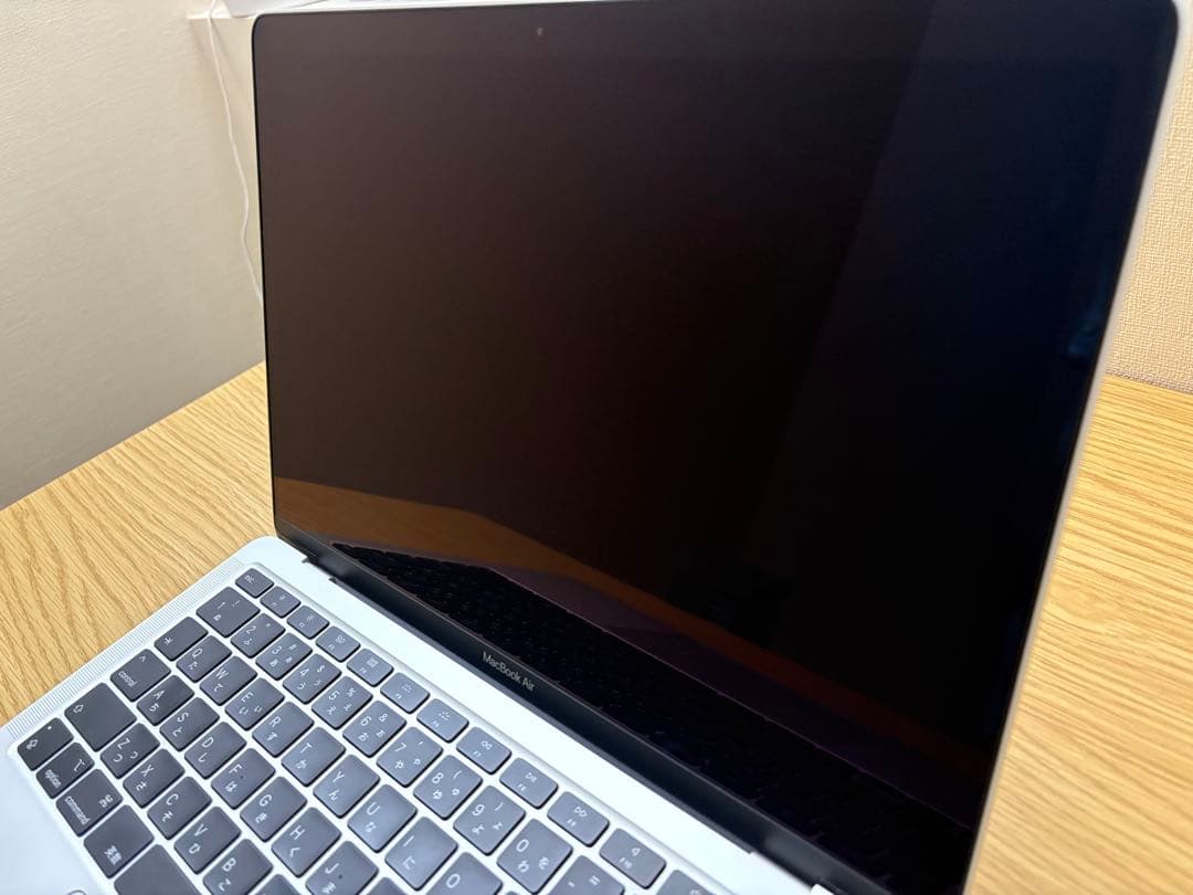 [最終値引き] MacBook Air 2020 13インチ(シルバー)