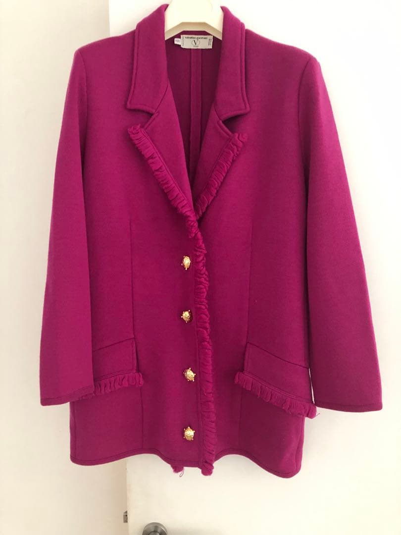 バレンチノがラバーニのジャケット