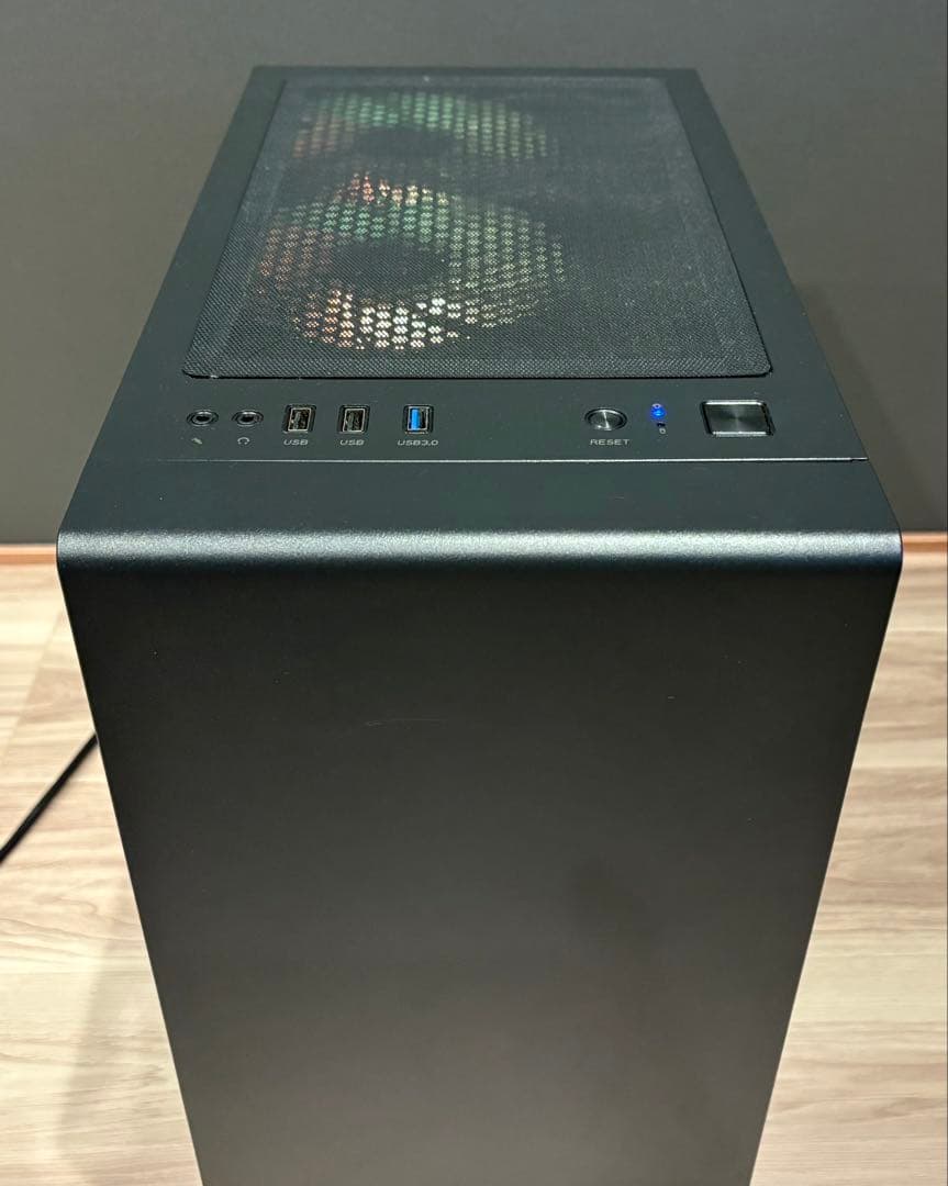 高性能　RTX4070super ゲーミングpc i7 14700F