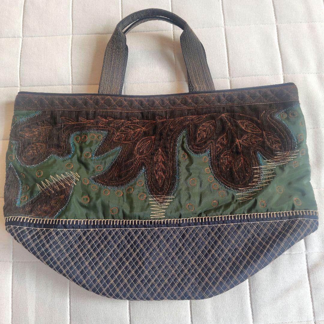 TAMASHA 刺繍 バッグ ISSEY MIYAKE イッセイミヤケ
