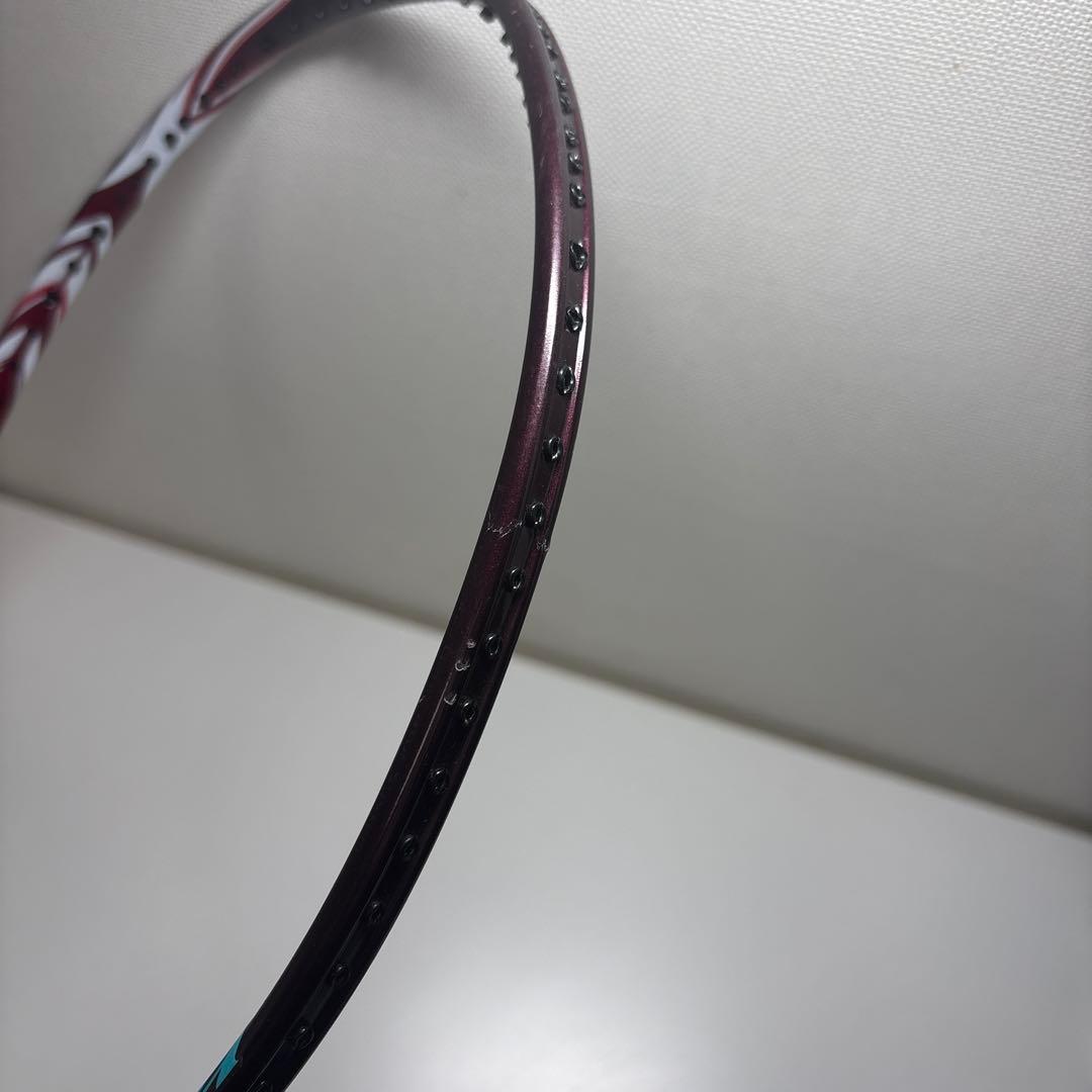 バドミントンラケット （ASTROX100ZZ）