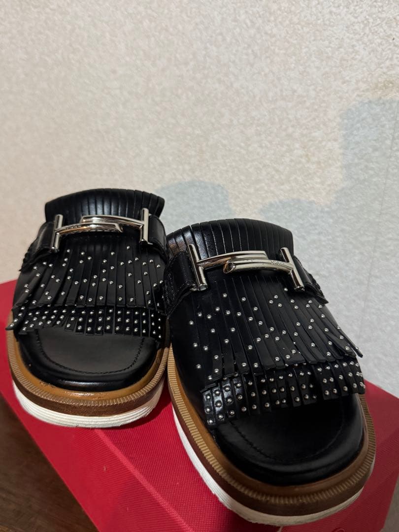 TOD'S トッズ フリンジ スタッズ サンダル 37