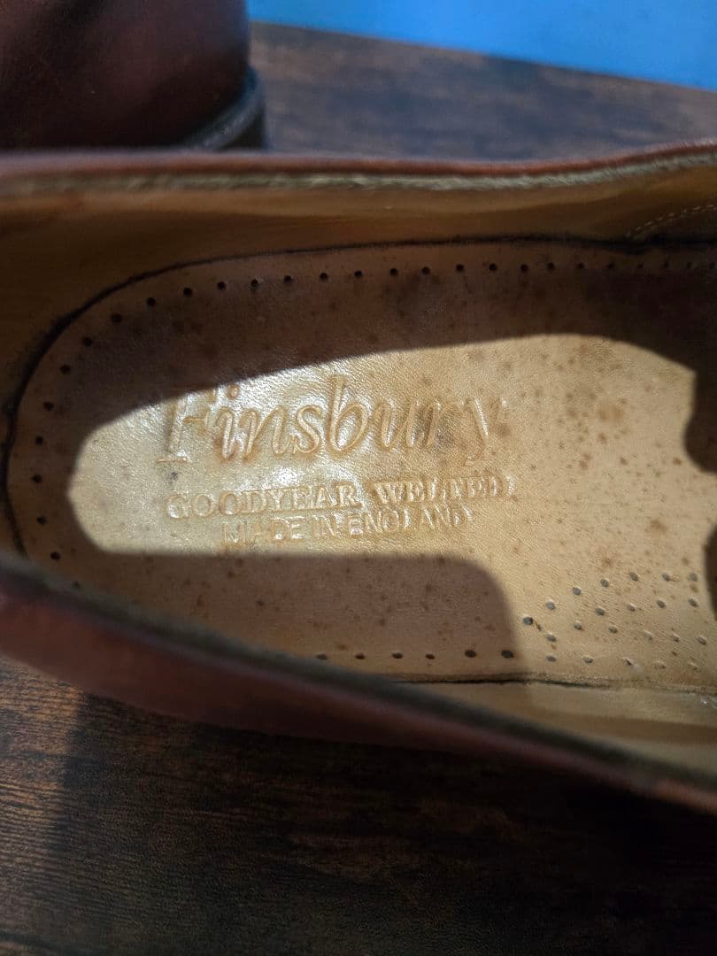 FINSBURY　フィンズベリー　外羽根Uチップシューズ