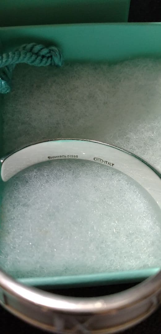 だいちゃん Tiffany & Co. シルバーバングル アトラス