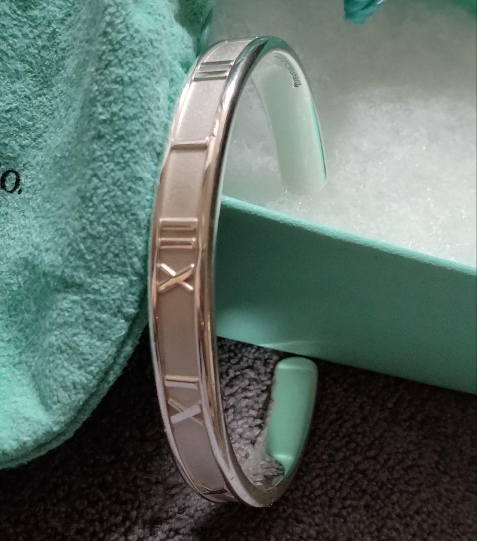 だいちゃん Tiffany & Co. シルバーバングル アトラス