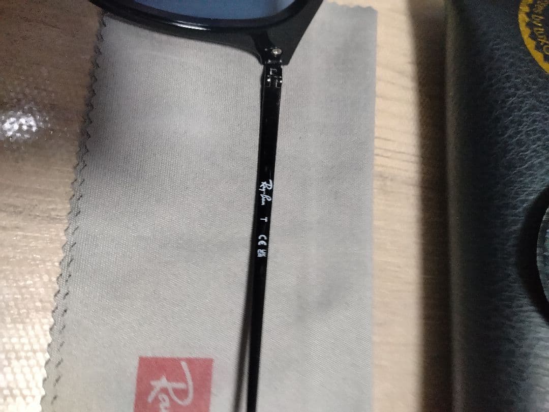 Ray-Ban サングラスセット：RB4334D：RB4258-F