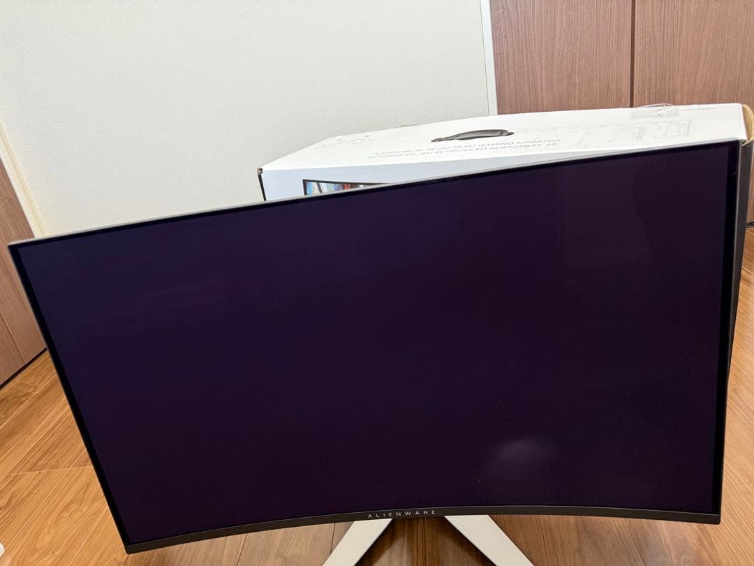 AW3225QF DELL ALIENWARE 中古