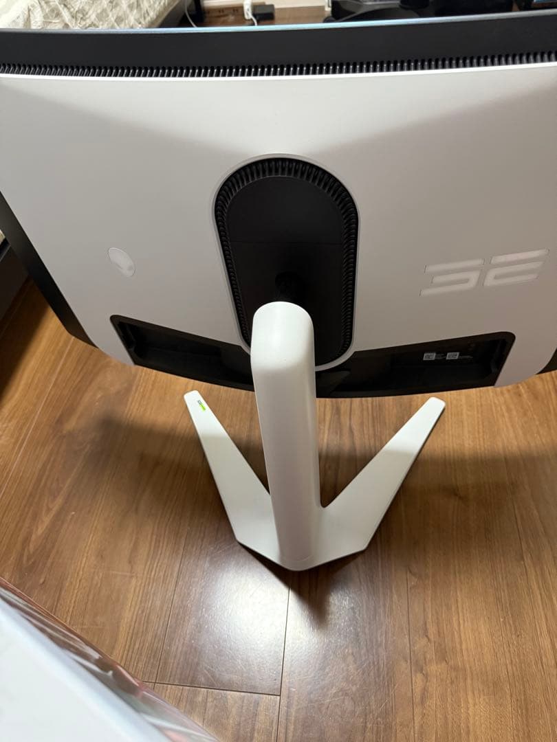 AW3225QF DELL ALIENWARE 中古