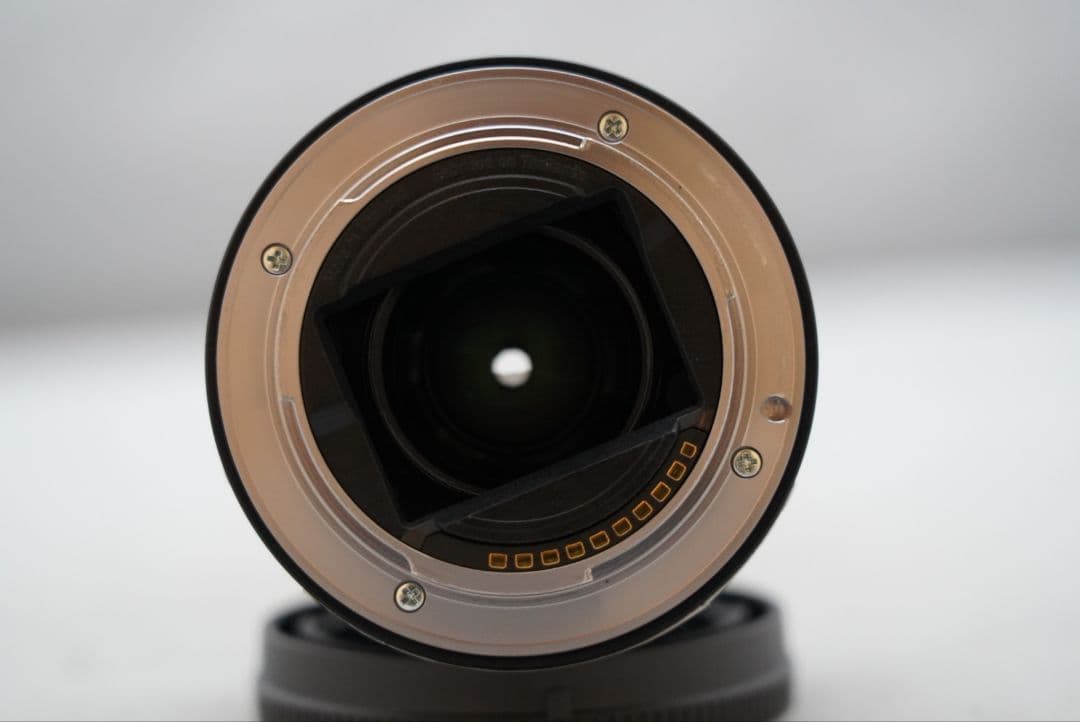 ☆人気の単焦点・広角レンズ☆ ソニー FE 28㎜ F=1:2 SLE28F20