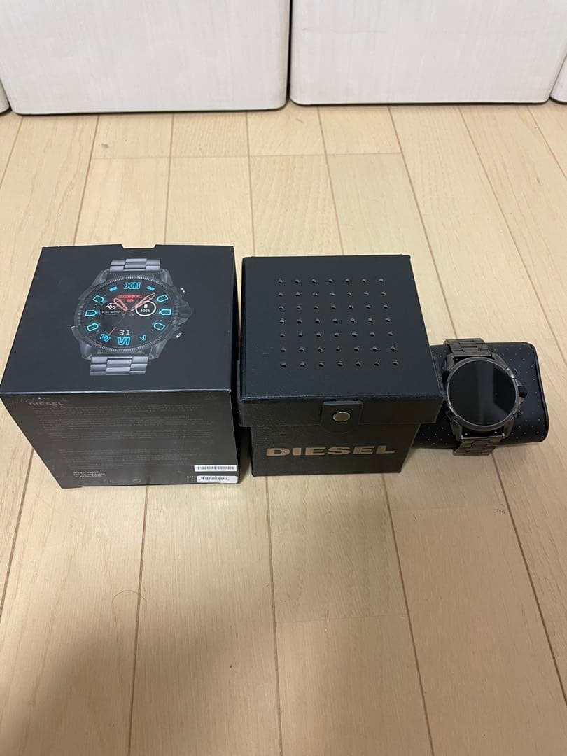 ディーゼル　スマートウォッチ