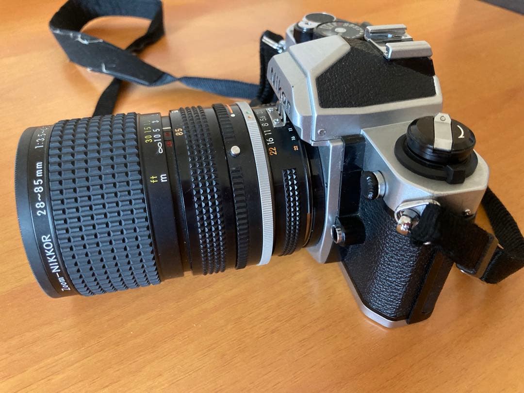 フィルムカメラ Nikon FM2 NIKKOR ZOOM 28-85mm 3.5-4.5