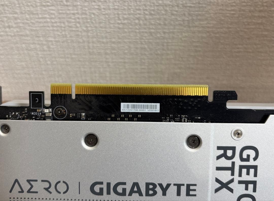 グラフィックボード・グラボ・ビデオカード GIGABYTE GEFORCE RTX 4060 Ti AERO OC 8G