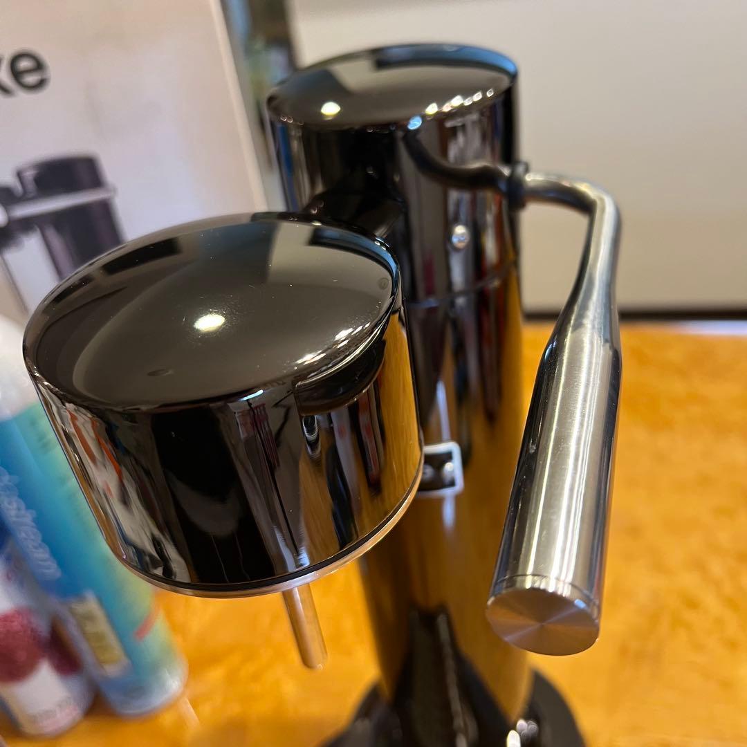 極美品　aarke カーボネーター3 BC 満タンシリンダー2本　ボトル2本付