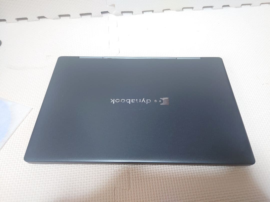 東芝Dynabook V83/i7-1185G7/2in1/Office21