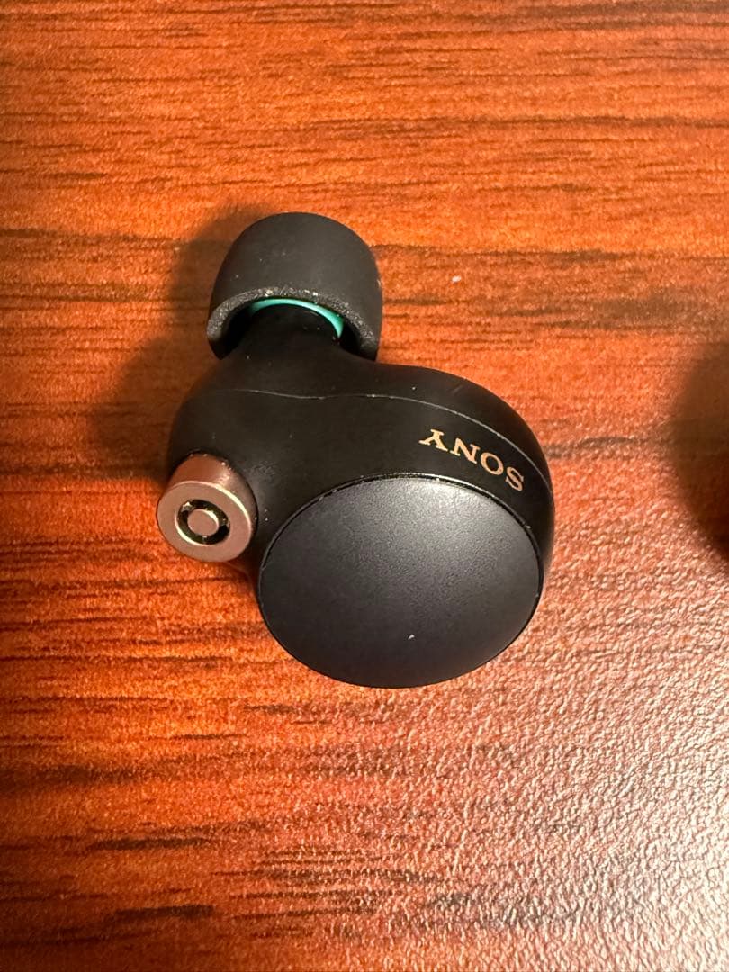 SONY WF-1000XM4 ブラック 充電ケース付き