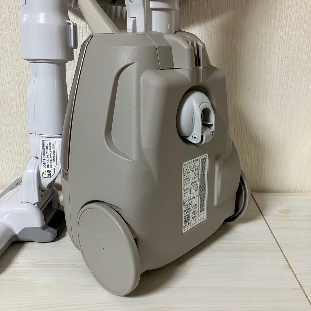 【美品】2023年日本製掃除機　日立CV-KP90K 紙パック掃除機