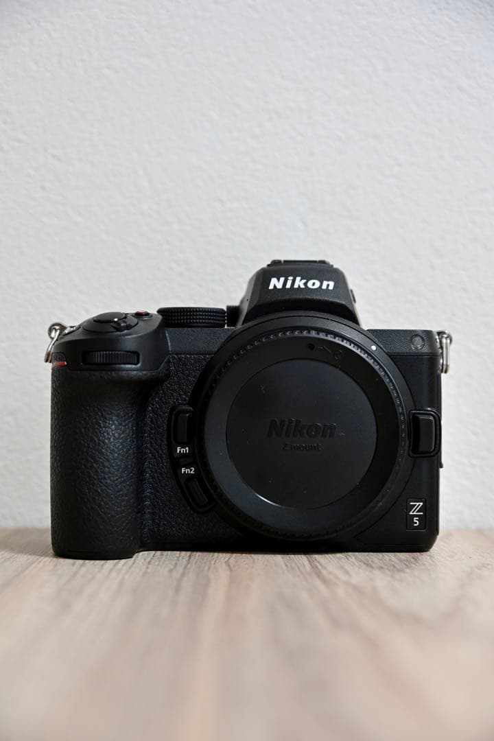 【超美品】Nikon Z5 ボディ ミラーレス一眼フルサイズ