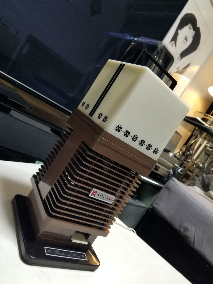 希少　モデル　ナショナル　F-10LA 照明付　扇風機 パーソナルファン