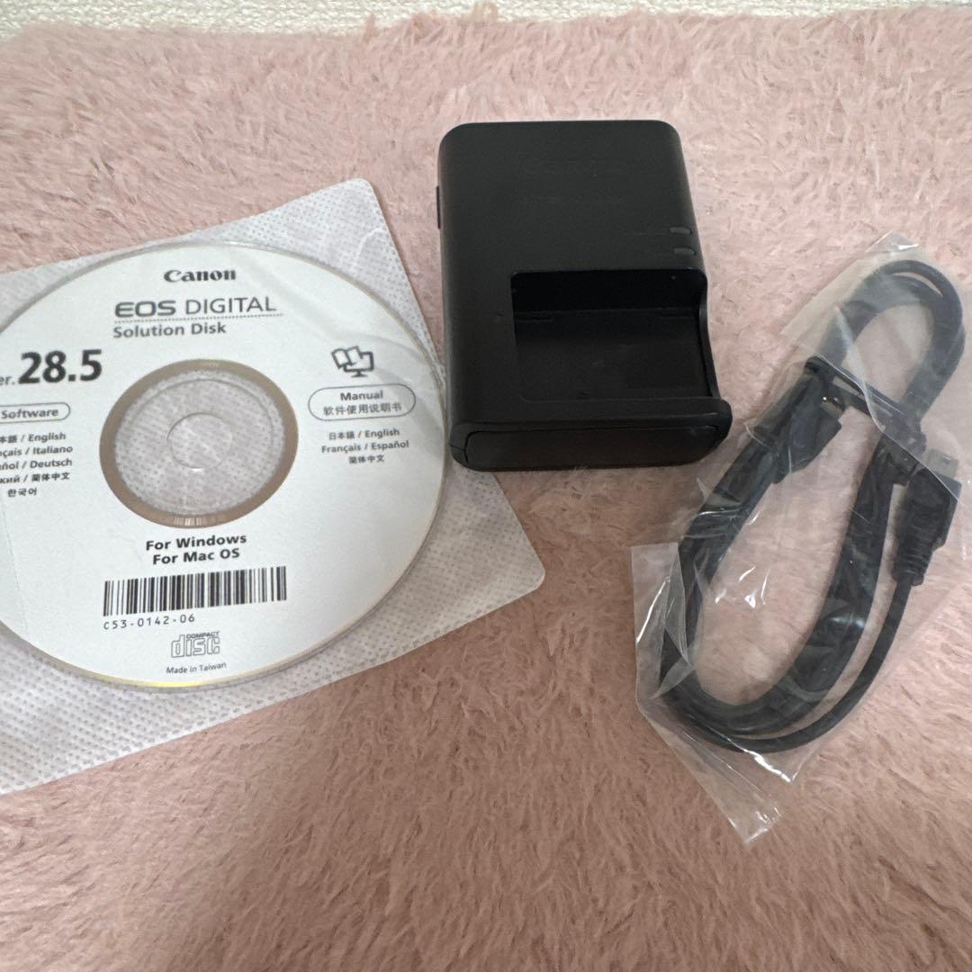 フィルムカメラ Canon DOUBLE ZOOM KIT EOS kiss X7