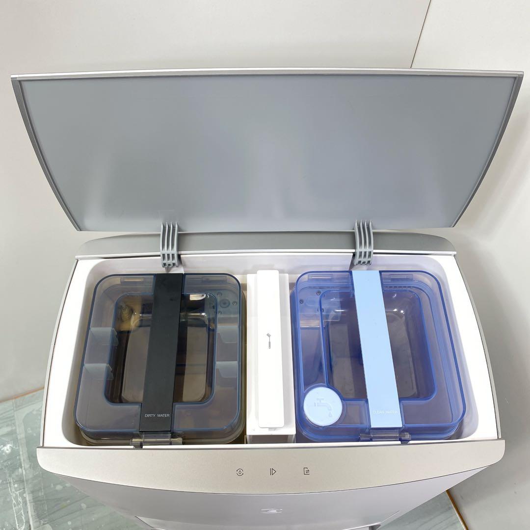 美品　ECOVACS ロボット掃除機 ホワイト