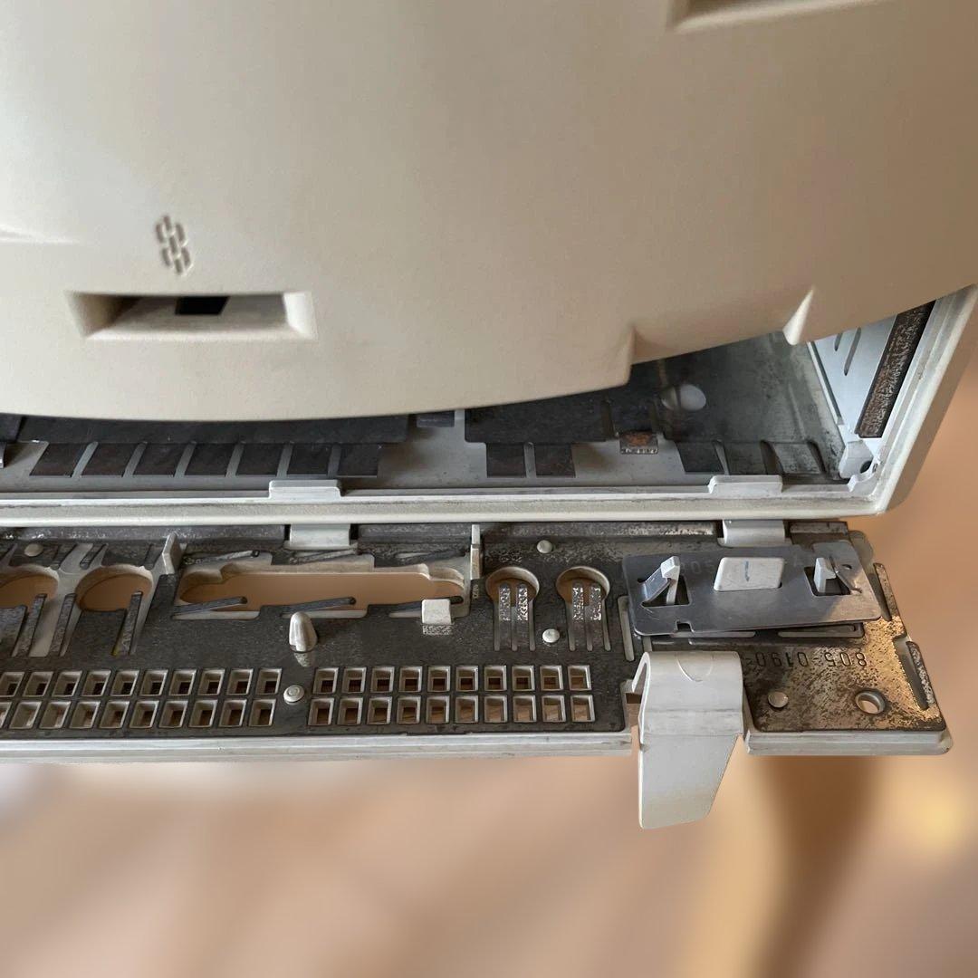 Apple Macintosh Color Classic ④