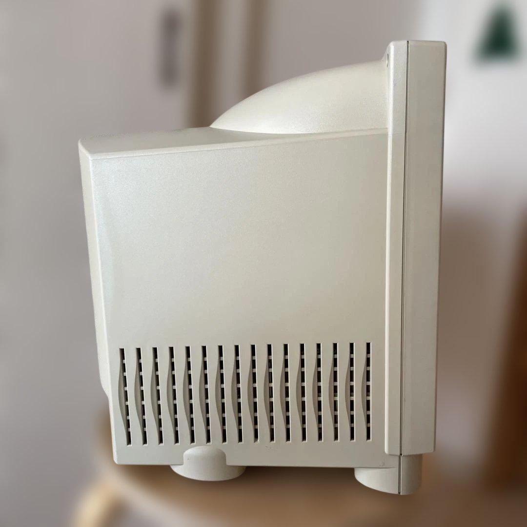 Apple Macintosh Color Classic ④