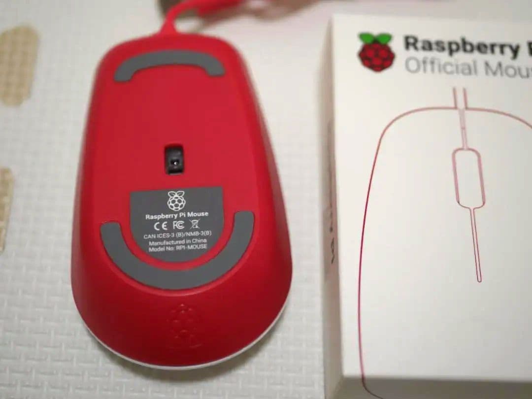 ​【美品】Raspberry Pi 400kit＆Z会プログラミング教材9ヶ月分