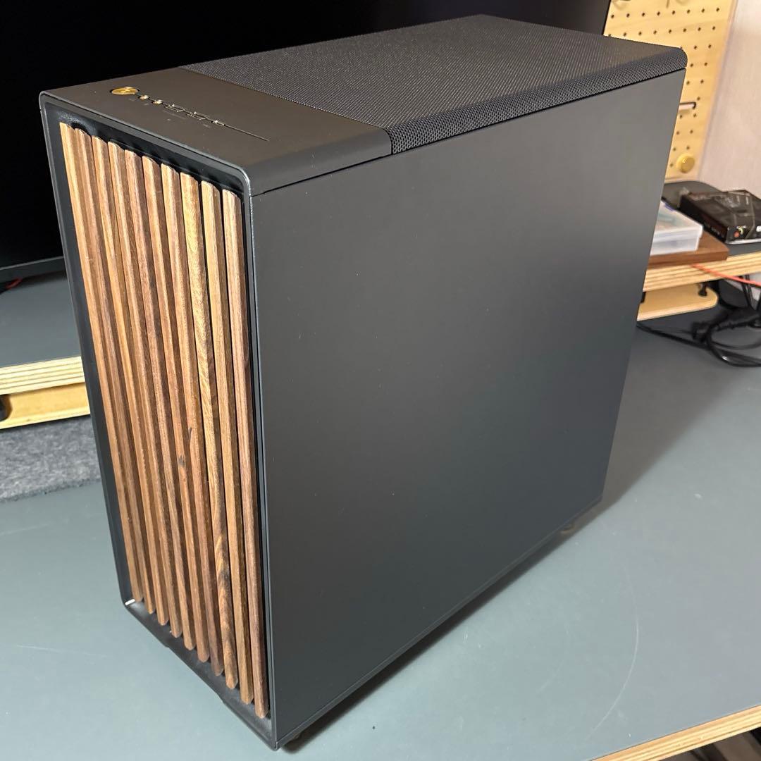 PCケース(自作PC用) Fractal Design North Charcoal Black