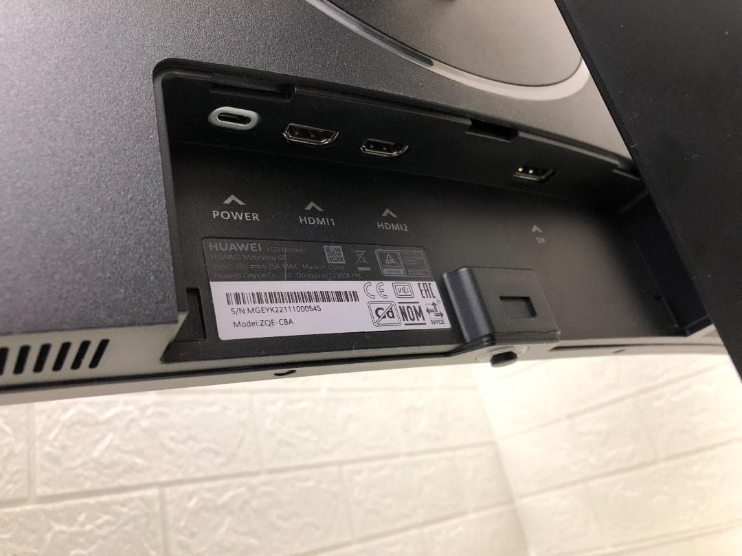 HUAWEI MateView GT ZQE-CBA 34インチ 曲面