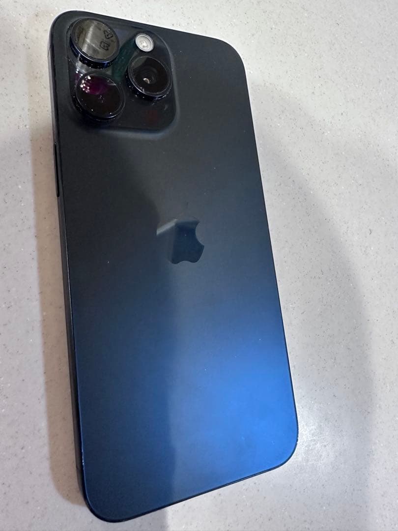 iPhone15 Pro Max 1TB 液晶ジャンク品特価