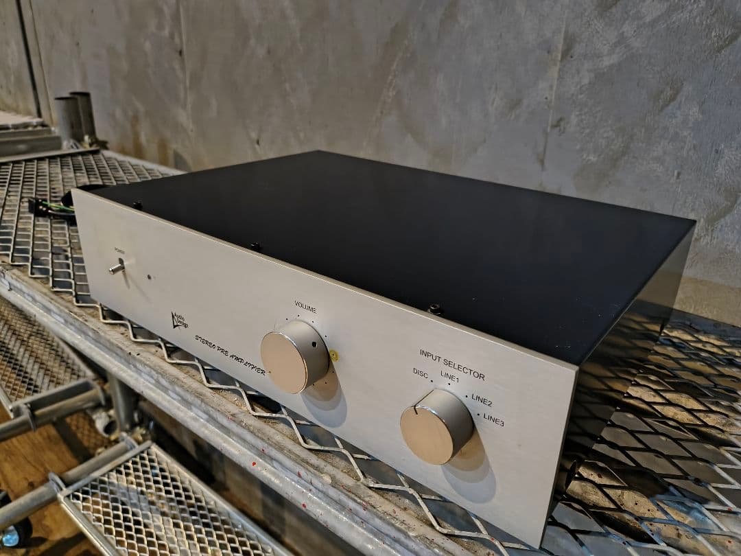 AUDIO DESIGN DCP-FE105 プリアンプ