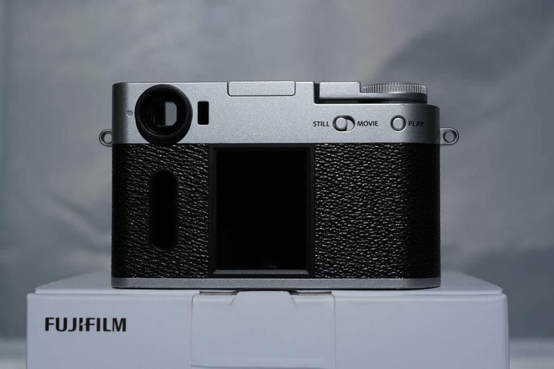 FUJIFILM X half X-HF1 シルバー 最安値