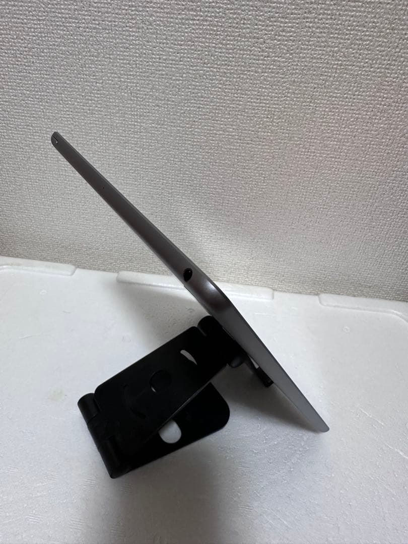 iPad 9.7インチ( 第6世代) 32GB WiFi モデル