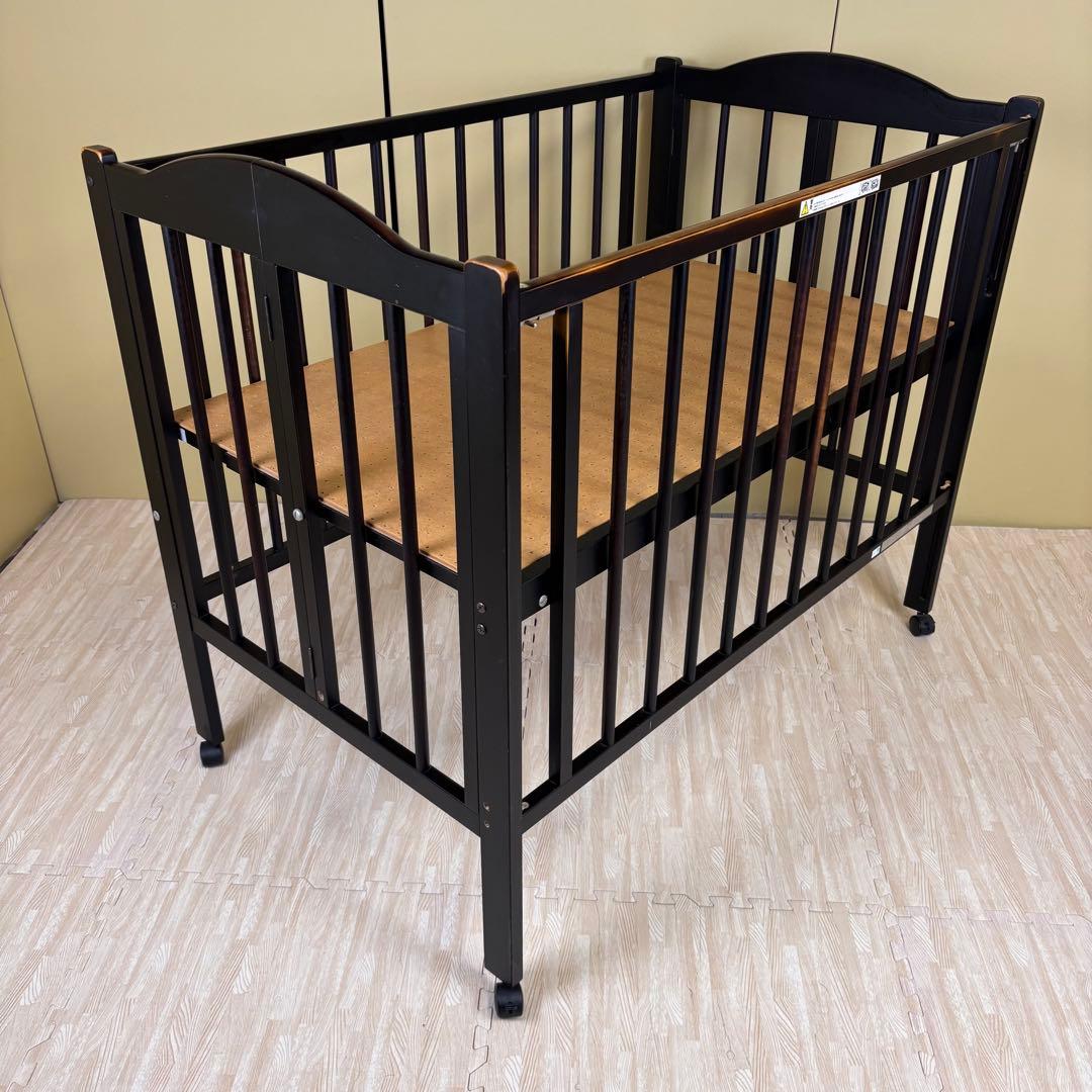 ☆除菌清掃済☆　スリーピー　折りたたみベビーベッド　ハイタイプ　ダークブラウン