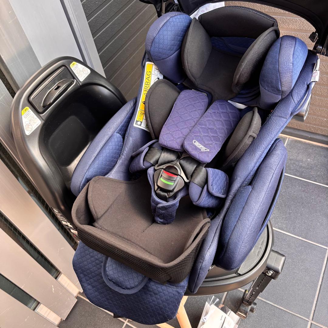 c*n様 フラディアグロウisofix 360°セーフティ Aprica アップ
