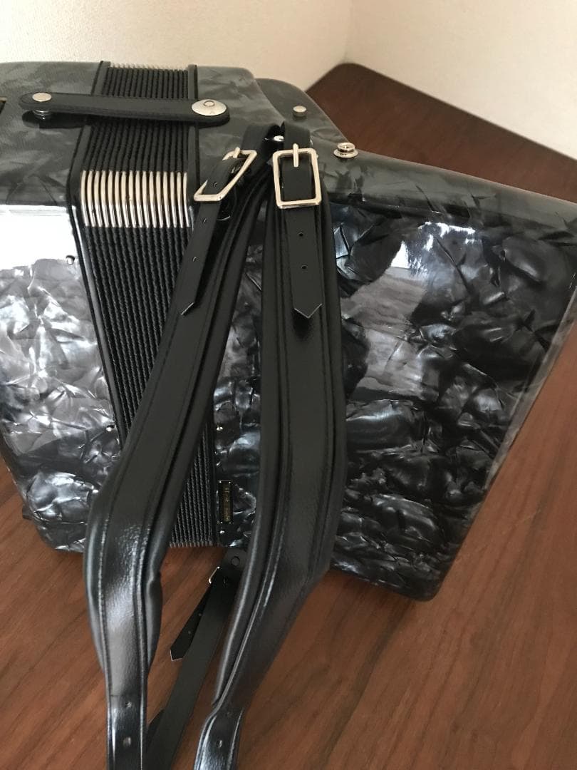 アコーディオン TOMBO グランデール GT-60