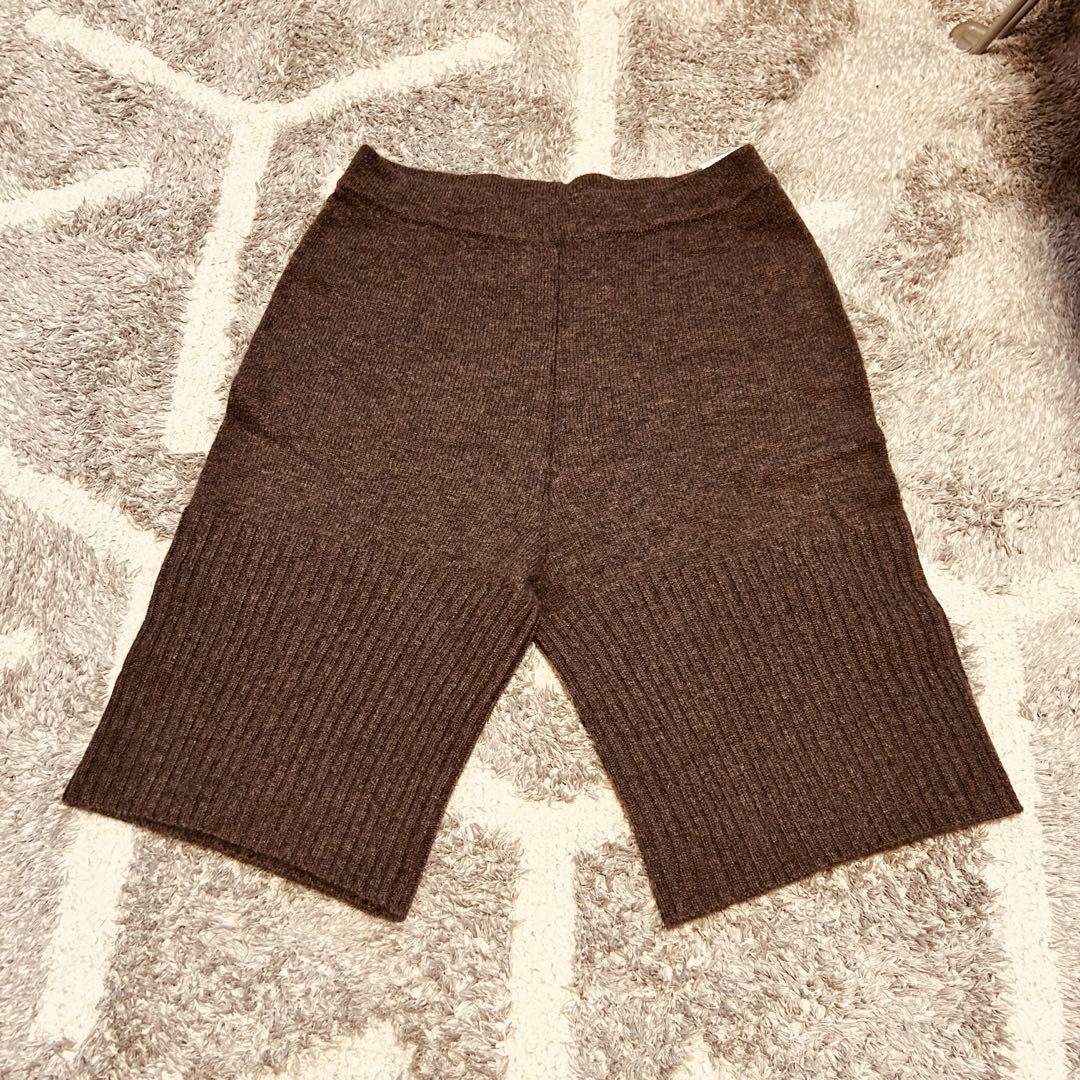 Ajwain カシミヤショートパンツ brown