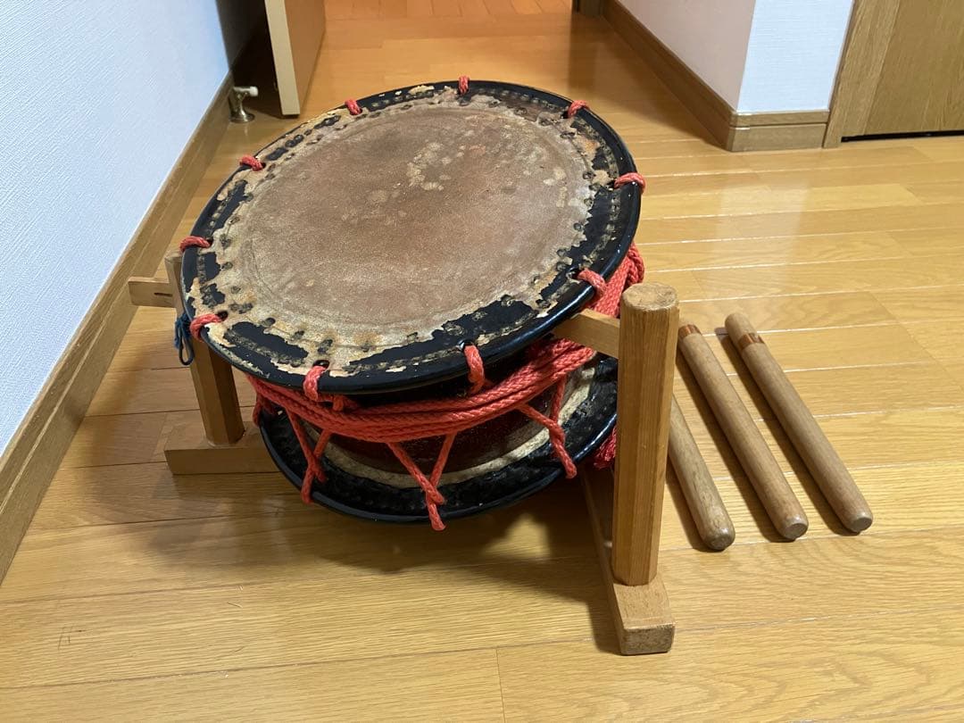 和太鼓 直径約34.5cm バチ3本付き