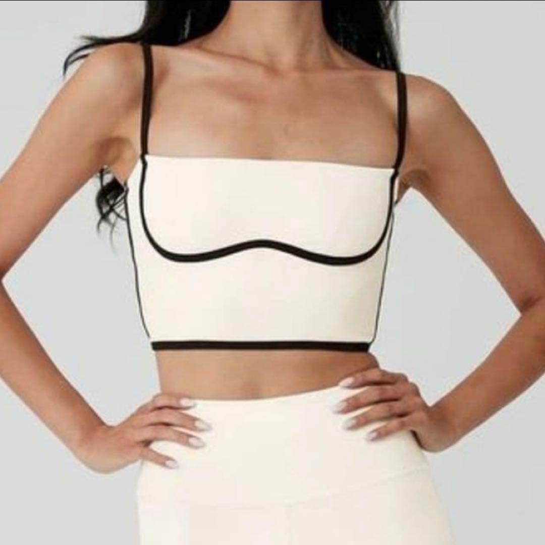 alo 正規品　スポーツブラ　Bra Tank