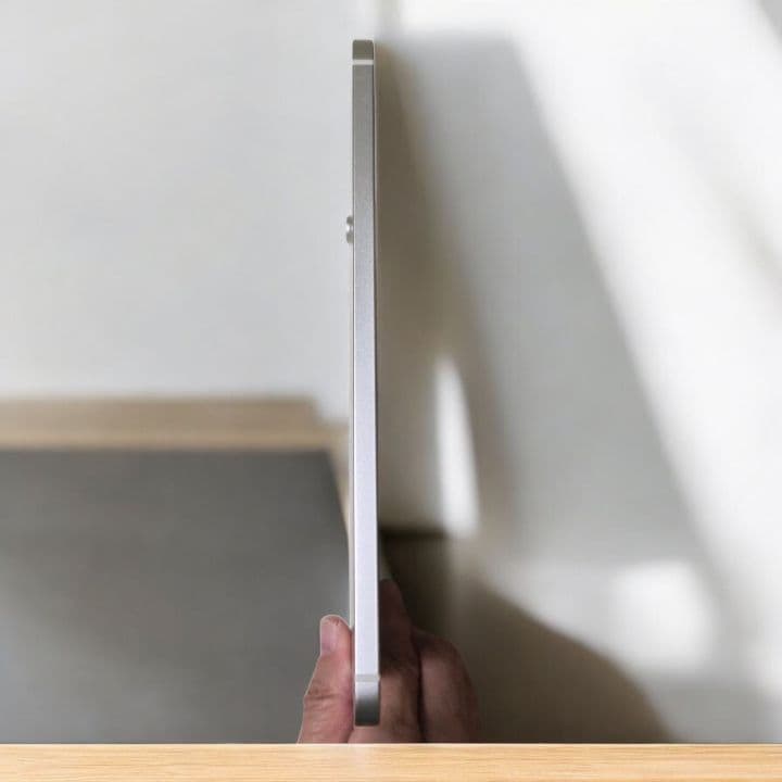 iPad mini 第6世代 64GB Wi-Fi+Cellularスターライト