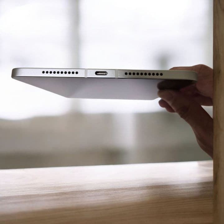 iPad mini 第6世代 64GB Wi-Fi+Cellularスターライト