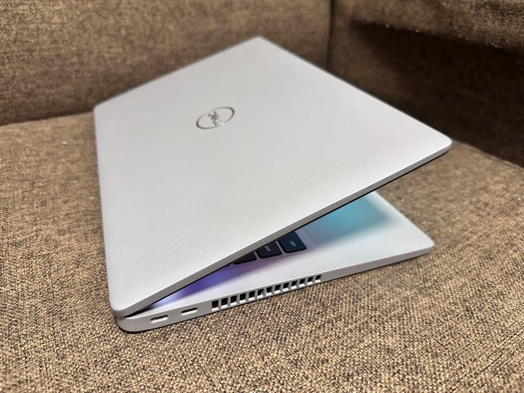 美品　Dell latitude 5330 i7 12世代　16GB オフィス